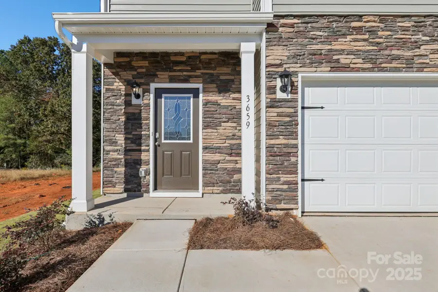 3659 Maxwell Henry Lane Nw, Conover, NC 28613 - Image #2