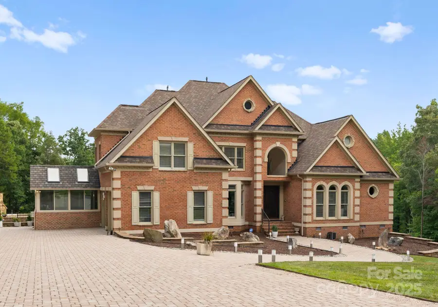 2723 Providence Pine Lane, Charlotte, NC 28270 - Image #3