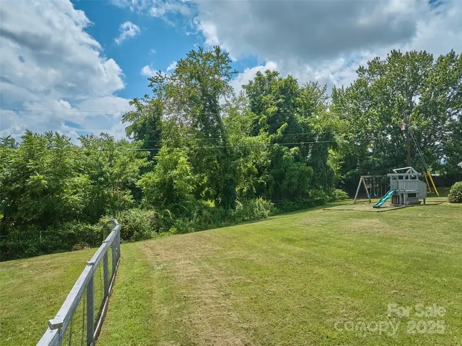 177 Moody Avenue #C, Candler, NC 28715 - Image #2