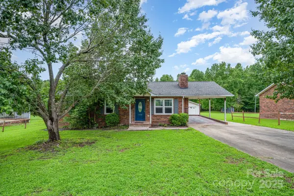 132 Hicks Road, Grover, NC 28073