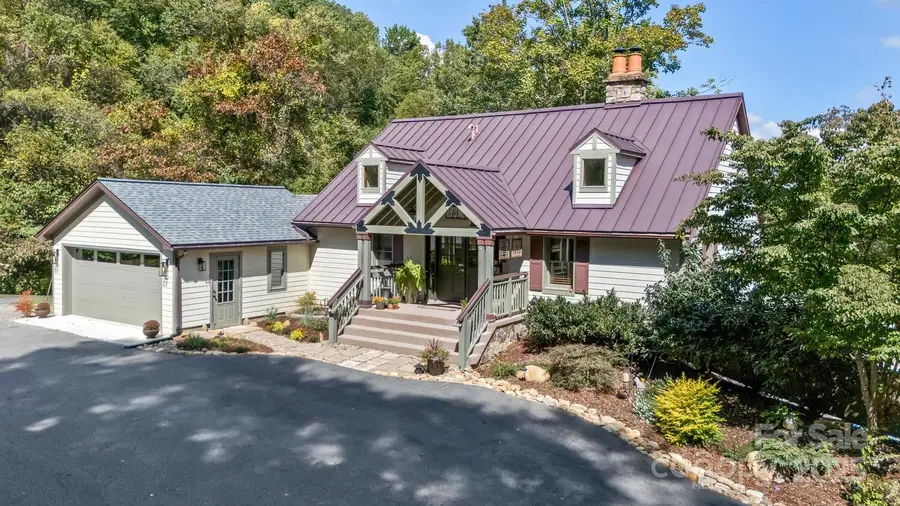 25 View Ridge Parkway, Leicester, NC 28748 - Image #2