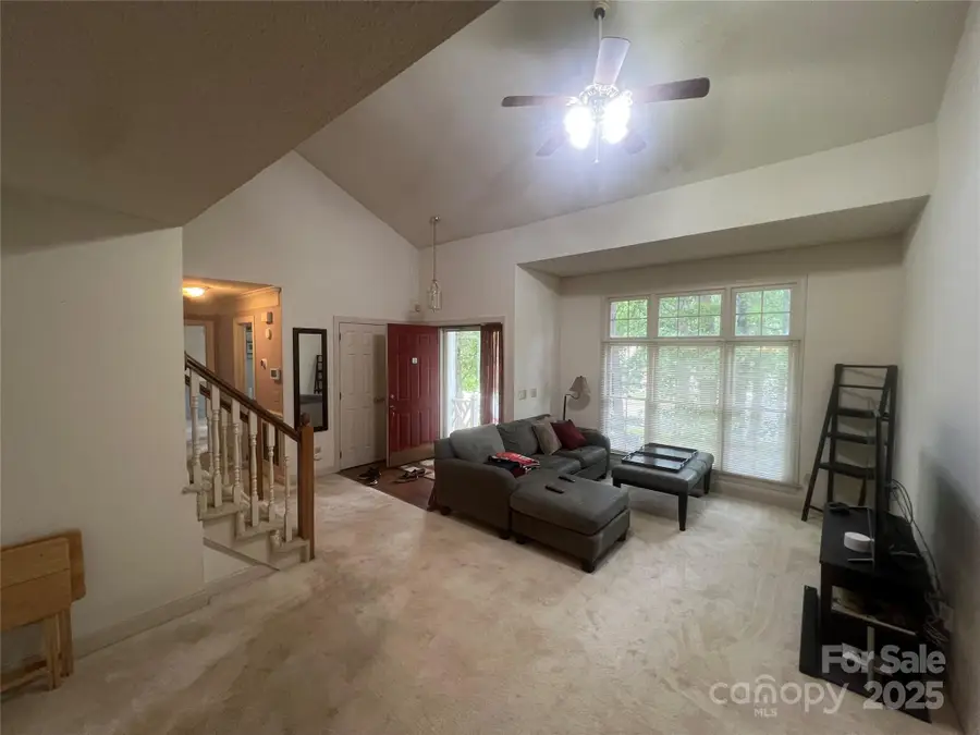4107 Brownes Ferry Road, Charlotte, NC 28269 - Image #2