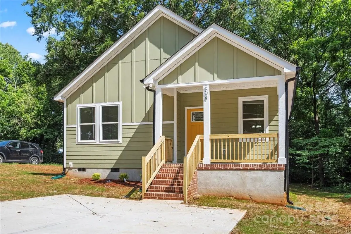 504 Fayetteville Avenue, Statesville, NC 28677 - Image #1