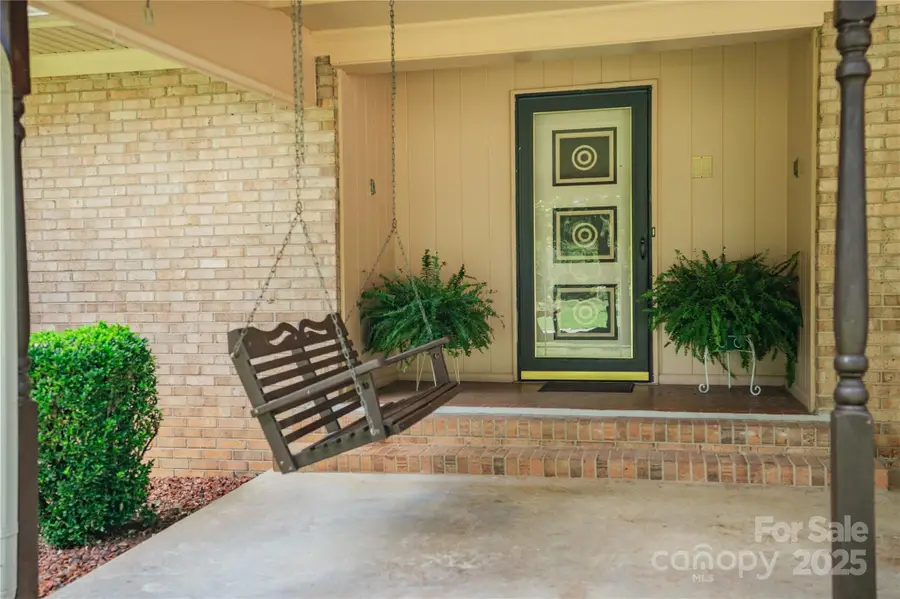 5075 Lakeview Drive, Salisbury, NC 28147 - Image #3