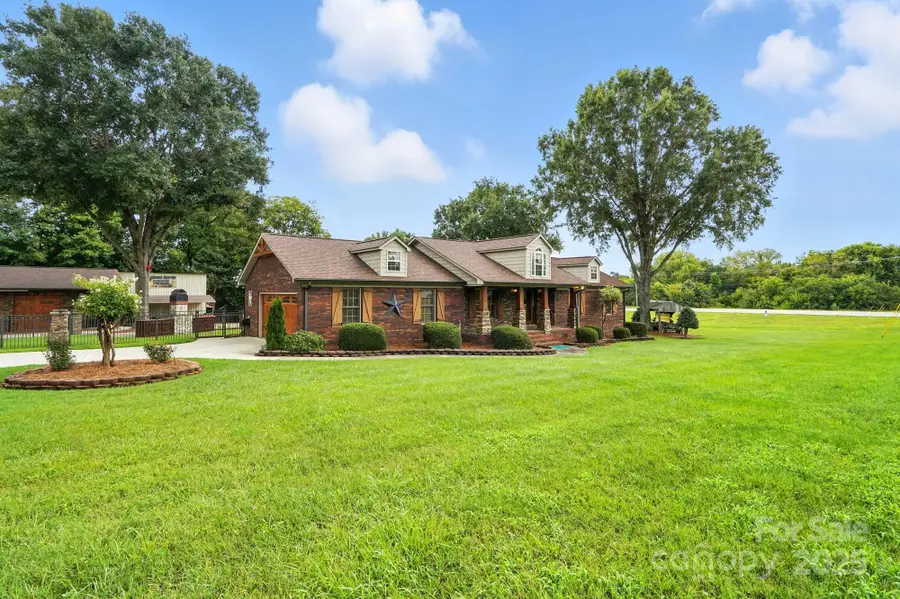 3369 Roberta Road, Concord, NC 28027 - Image #2