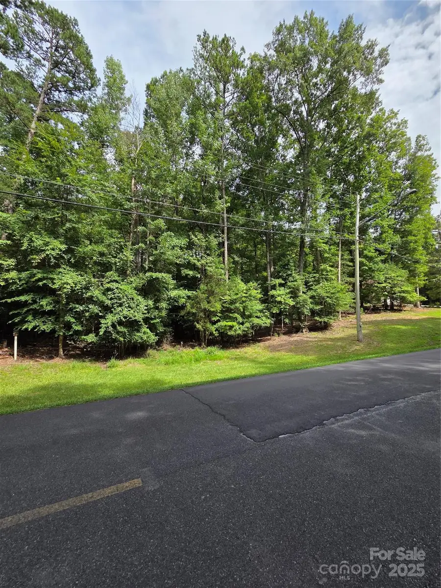 242 Creswell Road, Mount Gilead, NC 27306 - Image #2