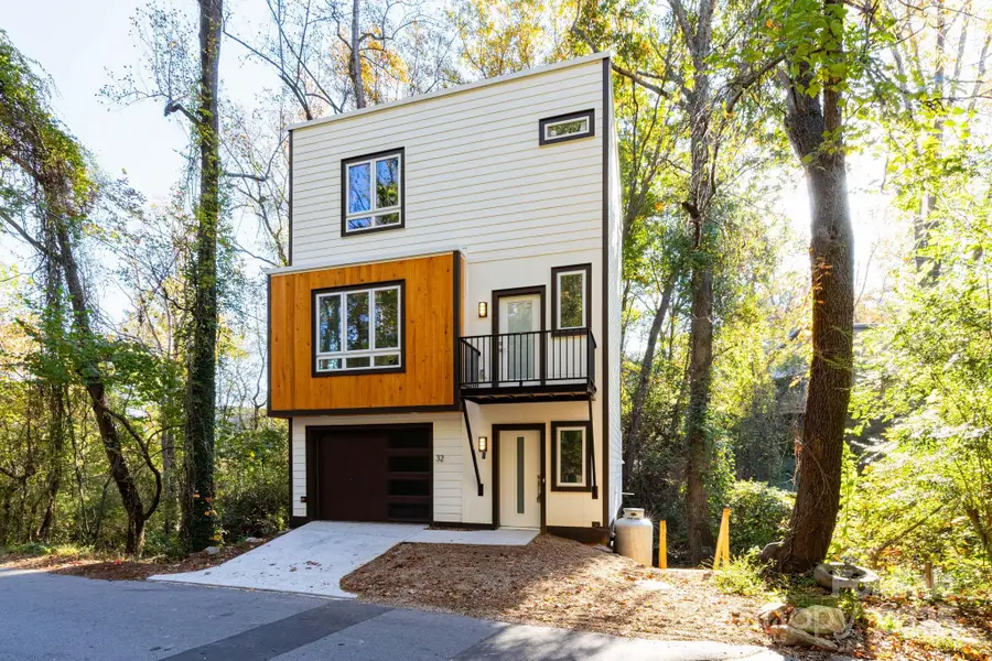 32 Waynesville Avenue, Asheville, NC 28806 - Image #2
