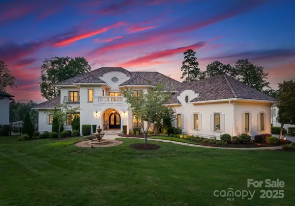 124 Lightship Drive, Mooresville, NC 28117