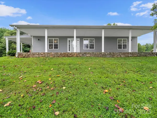 1585 Nathanial Street, Newton, NC 28658