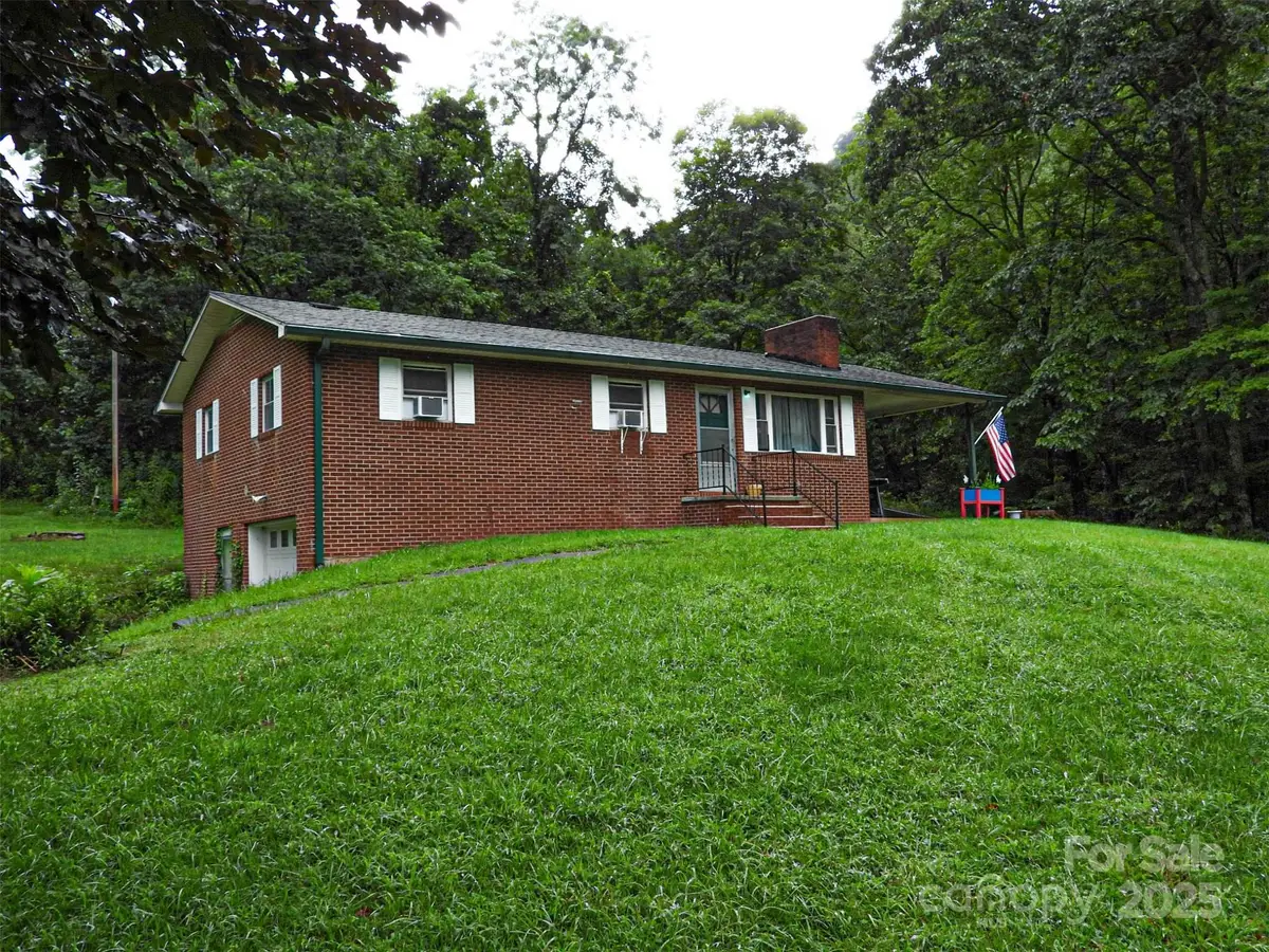 613 Hungry Creek Road, Canton, NC 28716 - Image #1