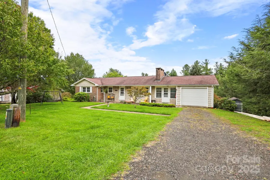 1074 Nikanor Road, West Jefferson, NC 28694 - Image #2