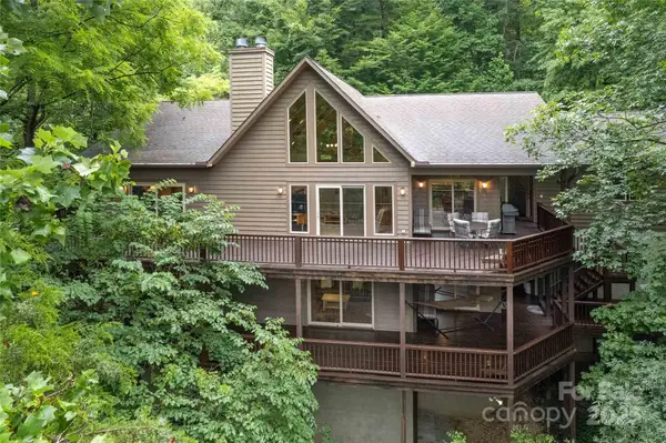 300 Sweet Birch Lane, Tuckasegee, NC 28783
