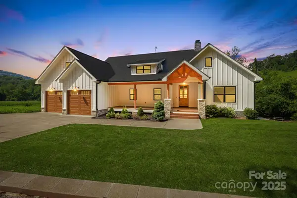 111 Oak Mountain Drive, Leicester, NC 28748