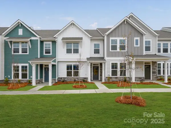 11439 Prosperity Church Road, Huntersville, NC 28078