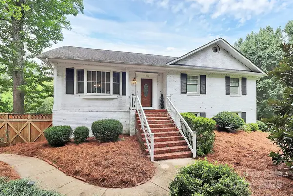 6500 Old Providence Road, Charlotte, NC 28226