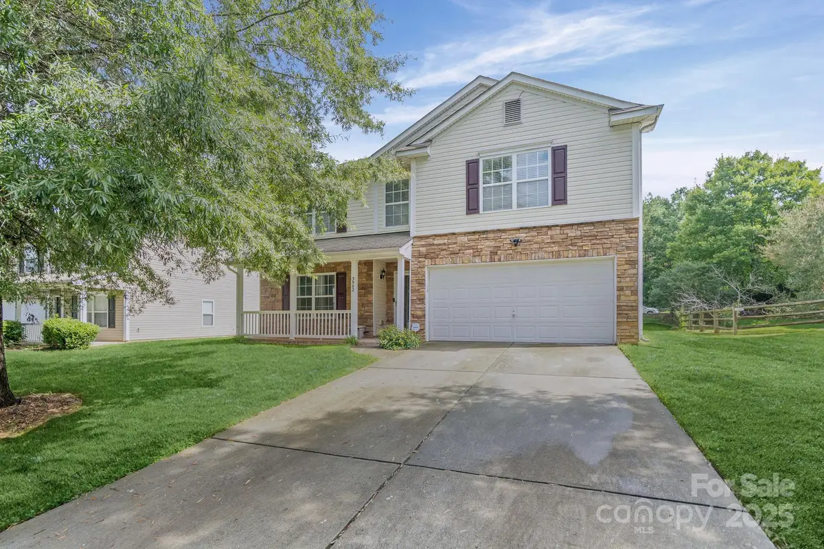 3902 Larkhaven Village Drive, Charlotte, NC 28215 - Image #1