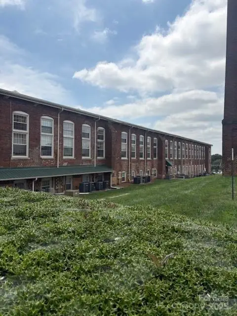 1 Buffalo Avenue Nw #81, Concord, NC 28025