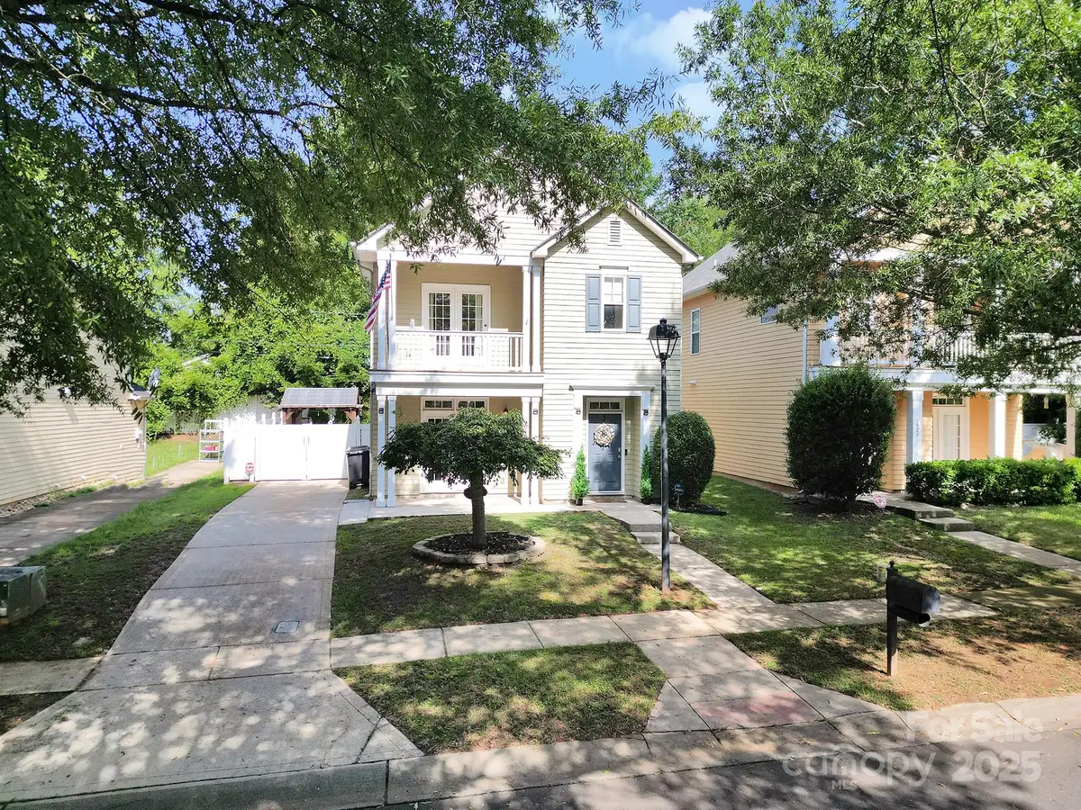 1917 Stroud Park Court, Charlotte, NC 28206 - Image #1