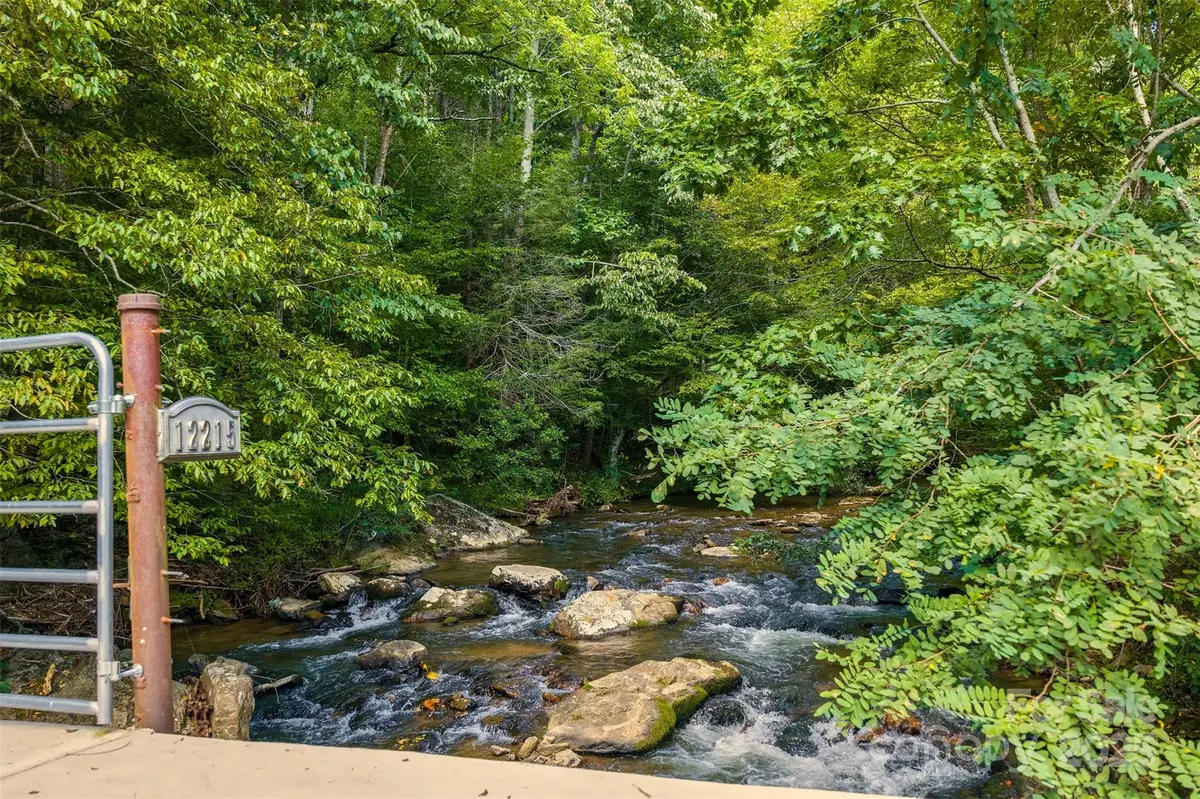 12215 Big Laurel Road, Marshall, NC 28753 - Image #1