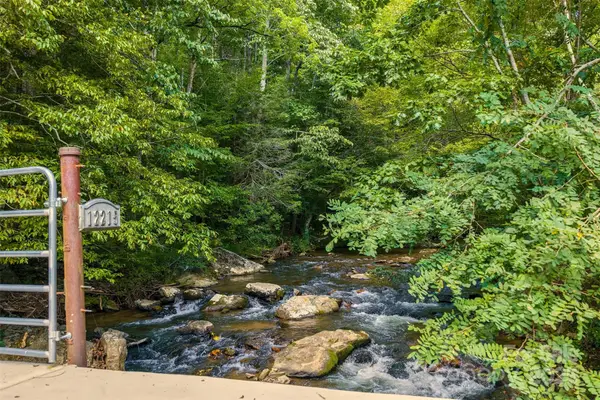 12215 Big Laurel Road, Marshall, NC 28753