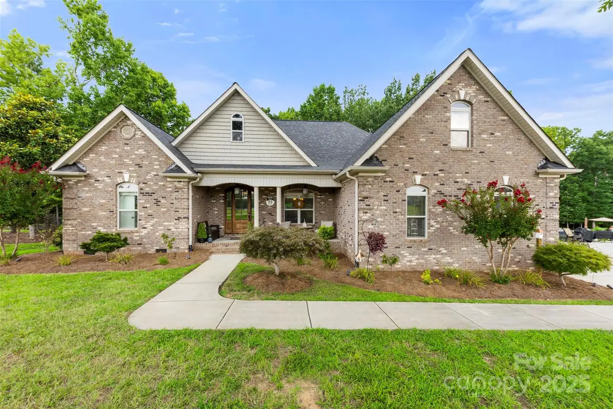 411 Moritz Road, Dallas, NC 28034 - Image #1