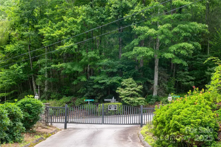 44 Deer Trail Drive, Burnsville, NC 28714 - Image #2