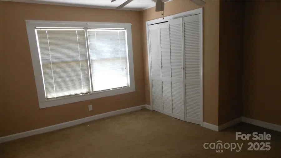 1514 W Walnut Avenue, Gastonia, NC 28052 - Image #3