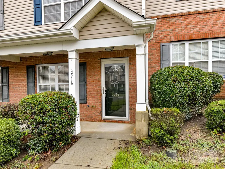 3516 Calpella Court, Charlotte, NC 28262 - Image #3