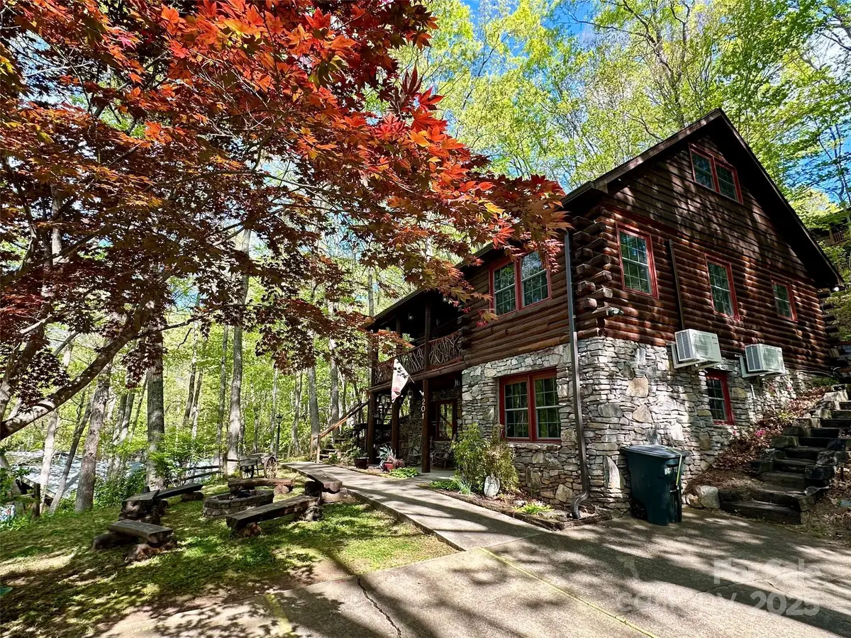 201 Liberty Road, Waynesville, NC 28785 - Image #1