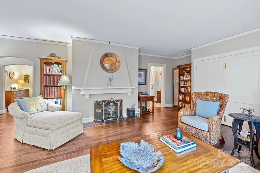 185 Macon Avenue #B9, Asheville, NC 28804 - Image #2