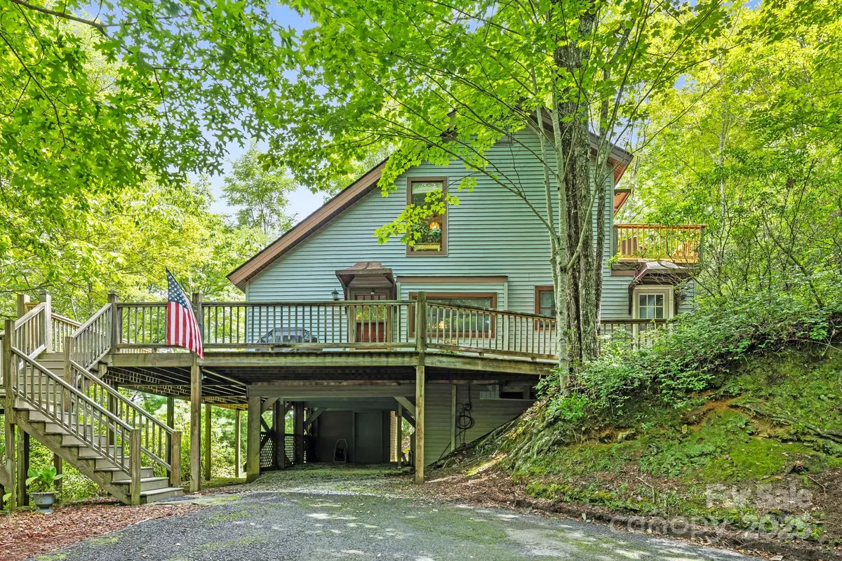 571 Tsisqua Circle, Brevard, NC 28712 - Image #1