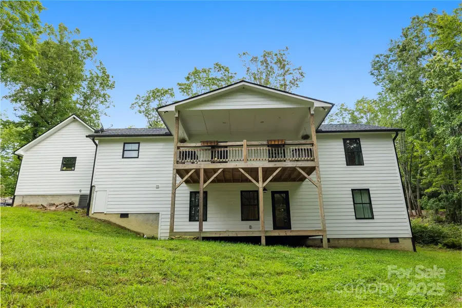 185 Ben Nevis Road, Brevard, NC 28712 - Image #3