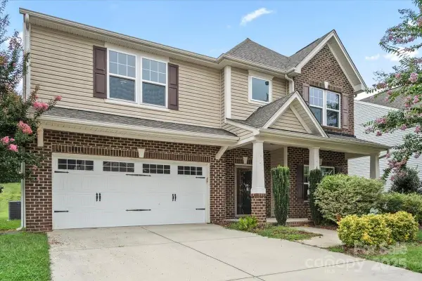 4246 Wedge Drive, Pfafftown, NC 27040