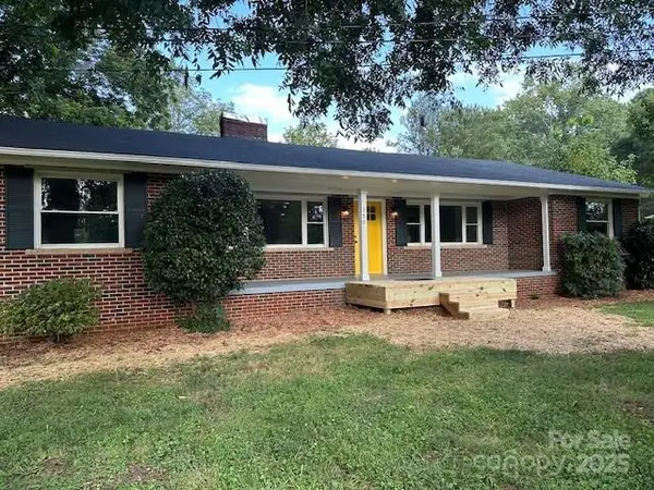 3050 Wilkesboro Highway, Statesville, NC 28625