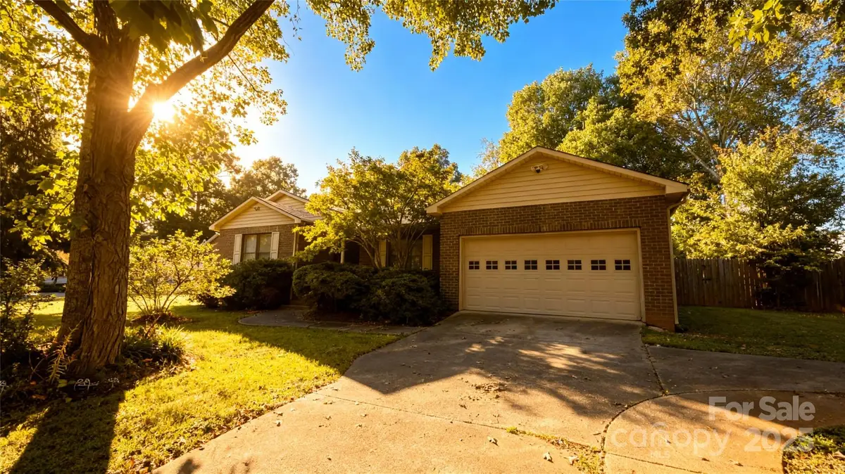 5216 Bethel Church Road, Hickory, NC 28602 - Image #1