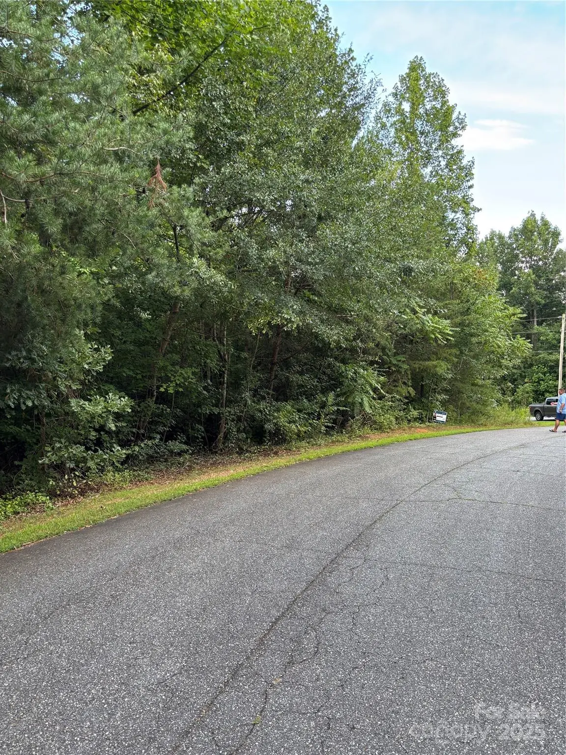 324 Meadowbrook Court, Granite Falls, NC 28630 - Image #1