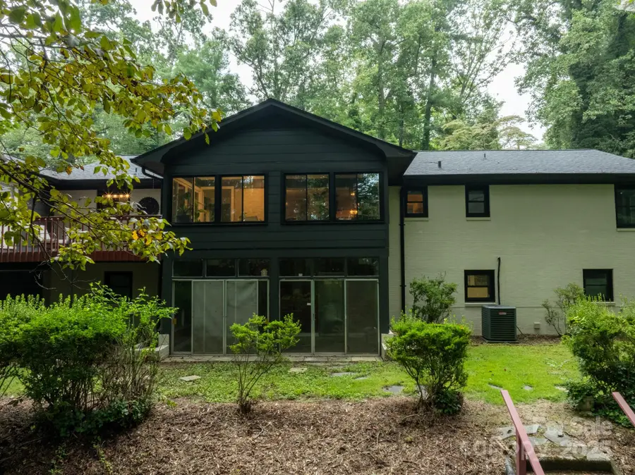 108 Maehill Place Sw, Lenoir, NC 28645 - Image #3