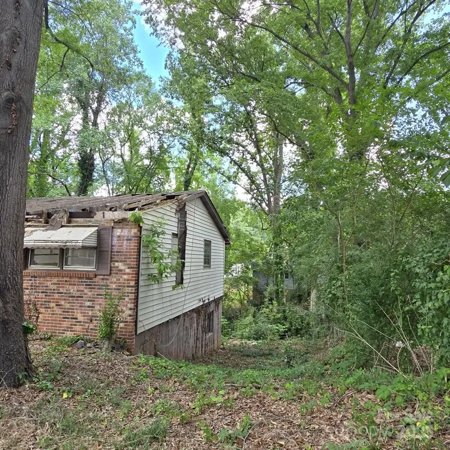 216 Connecticut Avenue, Gaffney, SC 29341 - Image #3