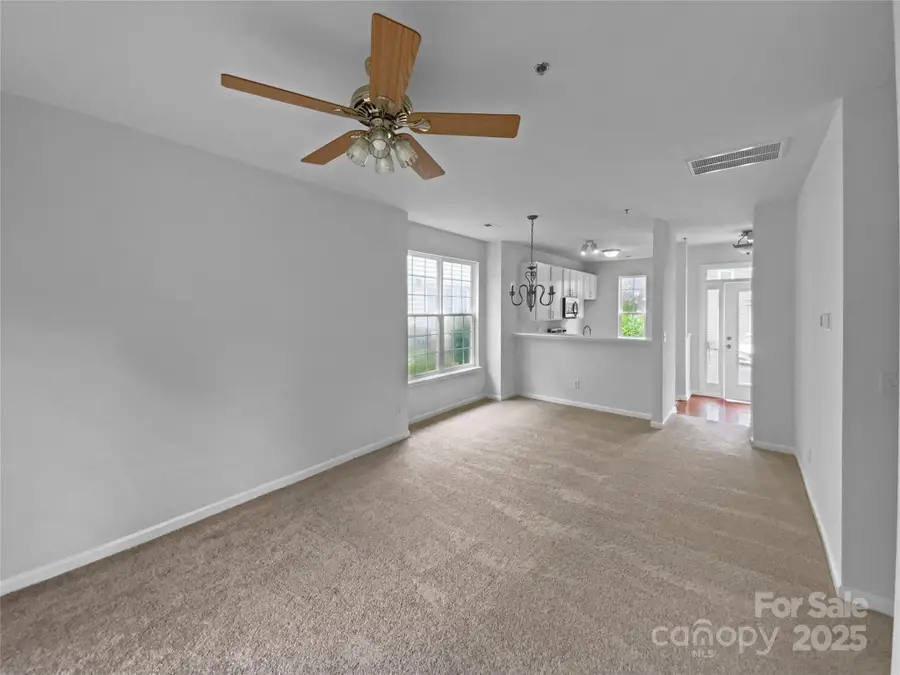 6612 Tor Drive, Charlotte, NC 28269 - Image #3