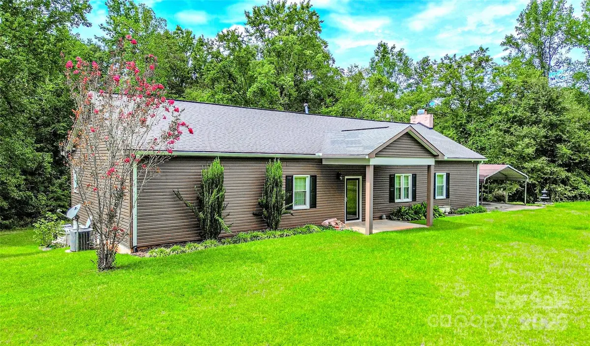 883 Pinehurst Road, Ellenboro, NC 28040 - Image #1