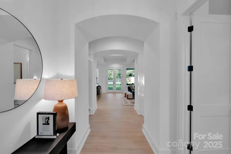 2530 Elkwood Circle, Charlotte, NC 28205 - Image #3