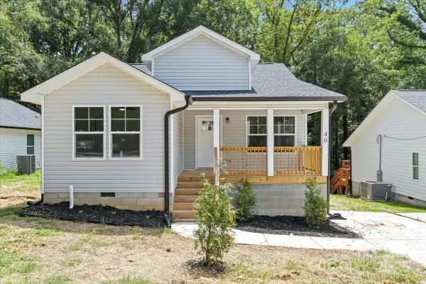 40 Magnolia Street, York, SC 29745