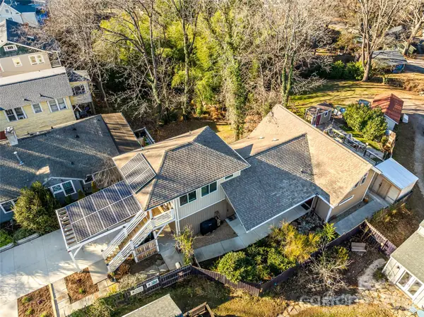 78 Annandale Avenue, Asheville, NC 28801