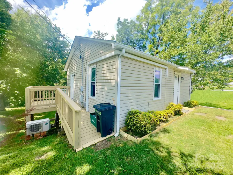 329 Morehead Road, Marion, NC 28752 - Image #3