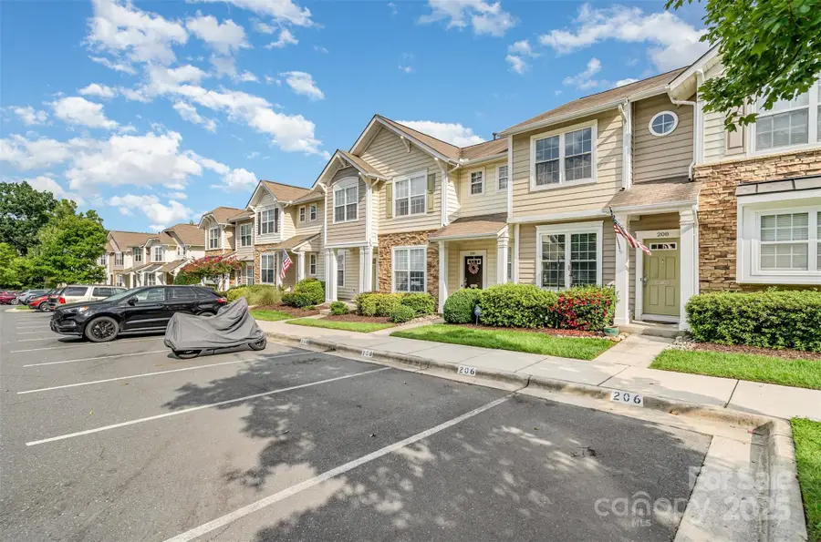 208 Dawn Mist Lane, Fort Mill, SC 29708 - Image #2