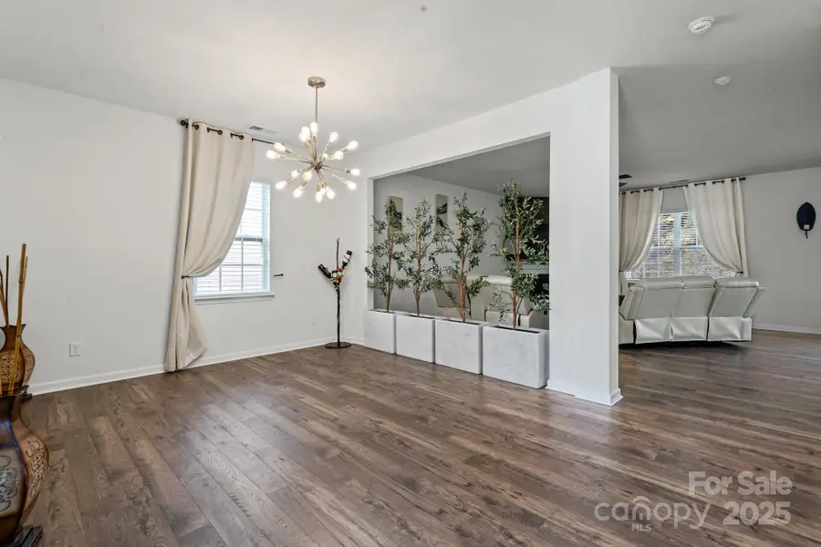 919 Rock Haven Drive, Charlotte, NC 28216 - Image #2