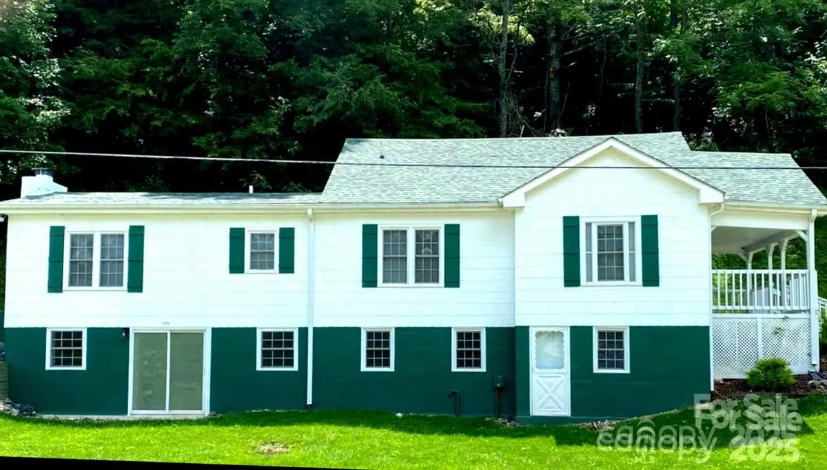 1294 Cane Creek Road, Bakersville, NC 28705 - Image #1