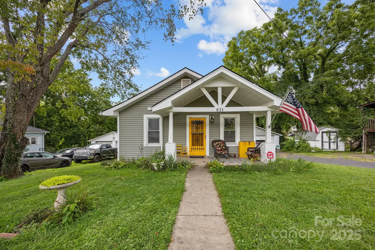 821 N Main Street, Canton, NC 28716 - Image #1