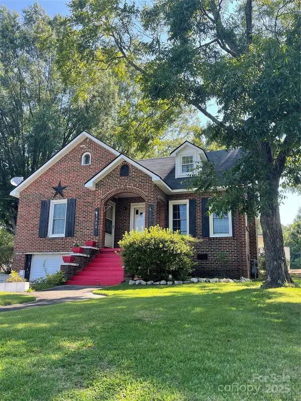 1302 W A Street, Kannapolis, NC 28081