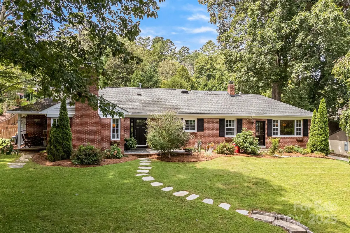52 Shorewood Drive, Asheville, NC 28804 - Image #1